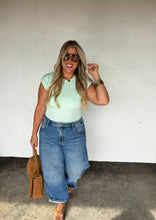 Load image into Gallery viewer, SPRING HARLEY CAP SLEEVE BASIC TOP