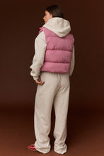 Load image into Gallery viewer, PV19025 - Gingham Puffer Vest: Red / S-M-L (2-2-2)