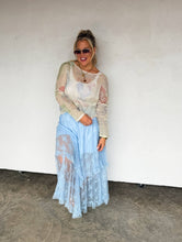 Load image into Gallery viewer, BLOOMING MAXI SKIRT