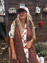 Load image into Gallery viewer, WILD OAK PUFFER VEST