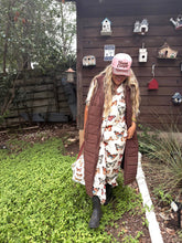 Load image into Gallery viewer, WILD OAK PUFFER VEST
