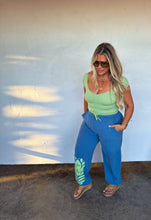 Load image into Gallery viewer, FLOWER POWER JOGGERS