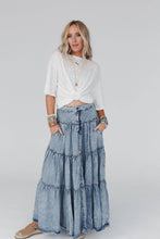 Load image into Gallery viewer, Farrah Slub Tee Shirt
