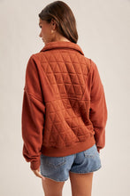 Load image into Gallery viewer, Quilted Contrast Half Zip Jacket
