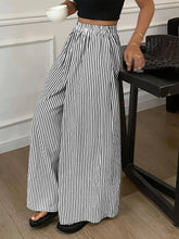 Load image into Gallery viewer, Marlow Striped Casual Pants
