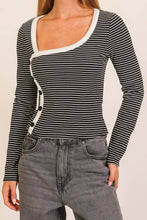 Load image into Gallery viewer, Sammie Asymmetrical Stripe Button Detail Top
