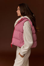 Load image into Gallery viewer, PV19025 - Gingham Puffer Vest: Red / S-M-L (2-2-2)
