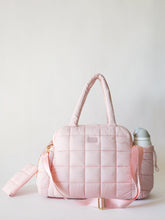 Load image into Gallery viewer, the weekender duffle bag
