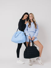 Load image into Gallery viewer, the weekender duffle bag
