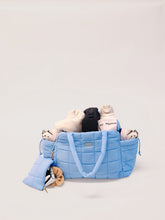 Load image into Gallery viewer, the weekender duffle bag
