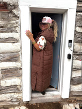 Load image into Gallery viewer, WILD OAK PUFFER VEST
