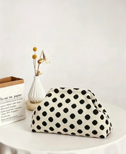 Load image into Gallery viewer, Noelle MakeUp/Clutch Bag
