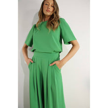 Load image into Gallery viewer, The Ireland Top and Pants Set
