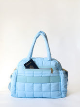 Load image into Gallery viewer, the weekender duffle bag
