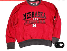 Load image into Gallery viewer, 1869 RED W/ GREY BORDER PULLOVER (Women’s Medium)
