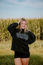 Load image into Gallery viewer, HUSKERS MOCK NECK PULLOVER
