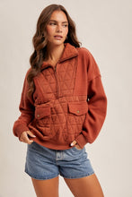 Load image into Gallery viewer, Quilted Contrast Half Zip Jacket
