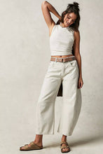 Load image into Gallery viewer, Emma Jean Washed Barrel Legged Jeans
