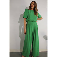 Load image into Gallery viewer, The Ireland Top and Pants Set
